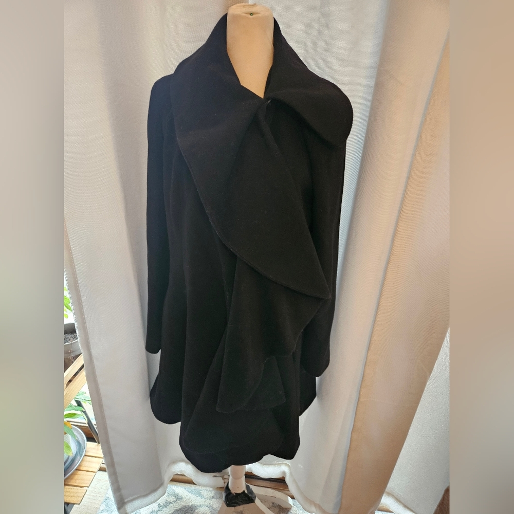 Helen BERMAN London Black Cashmere Blend Ruffle Coat Large